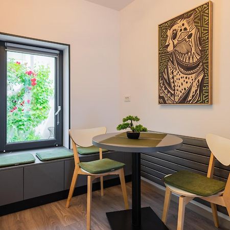 Fun House - Comfortable Stay With Garden And Near Parking Braşov Dış mekan fotoğraf