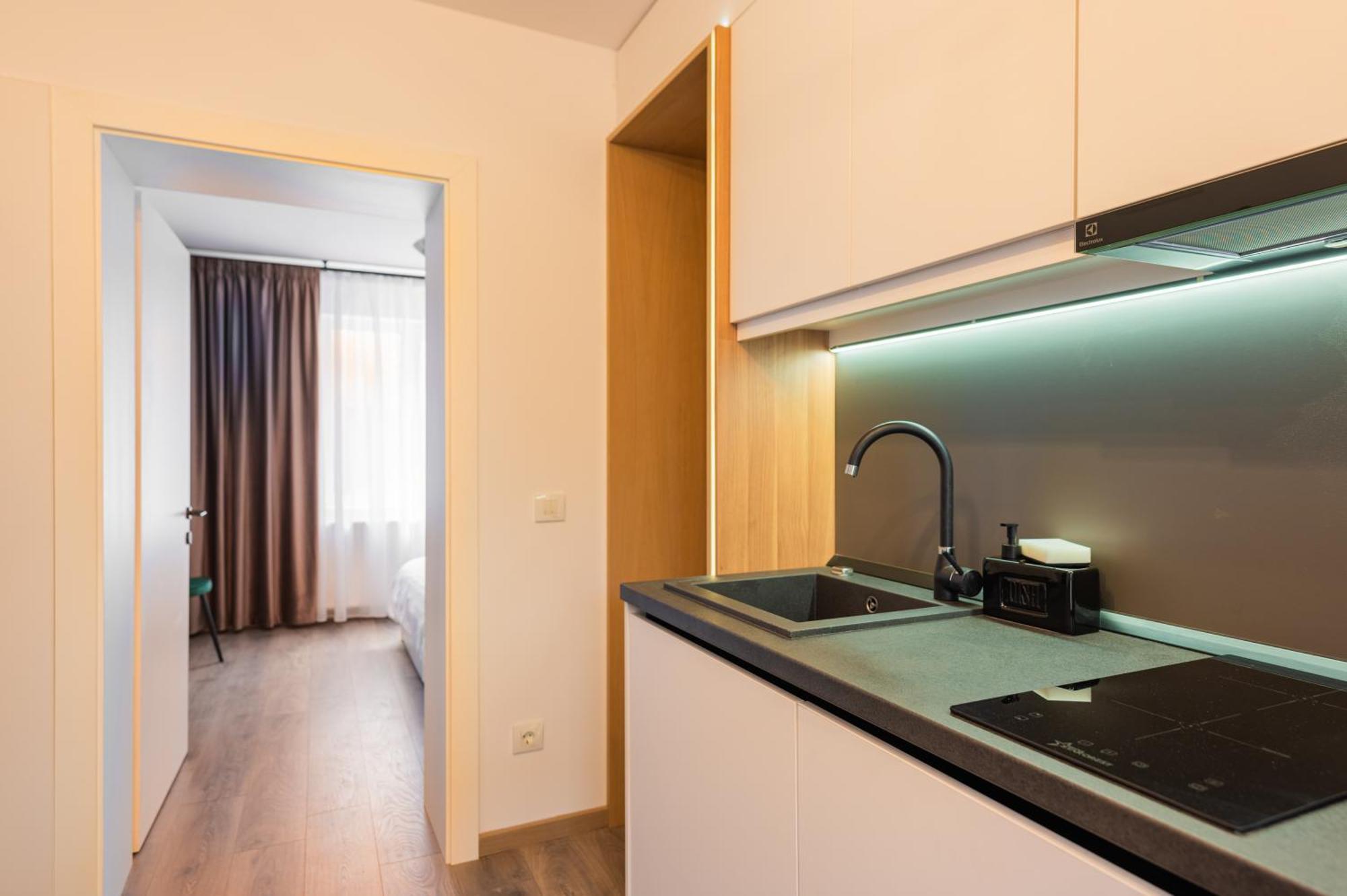 Fun House - Comfortable Stay With Garden And Near Parking Braşov Dış mekan fotoğraf
